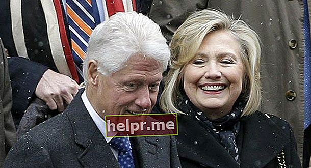 Evento público de broma personal de Hillary Clinton y su esposo Bill 2013