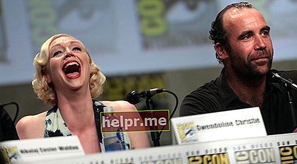 Rory McCann cu Gwendoline Christie la San Diego Comic-Con International pentru „Game of Thrones” în iulie 2014