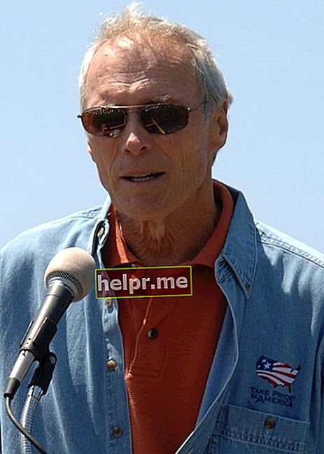 Clint Eastwood visto en Boekel, Holanda en mayo de 2005