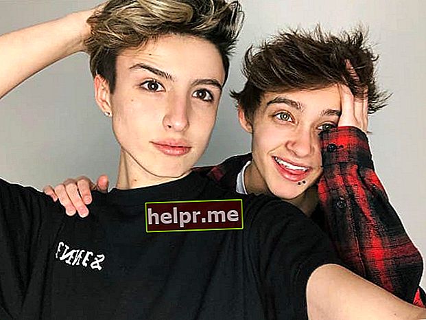 Justin Blake (dreapta) și Tyler Brown într-un selfie pe Instagram în ianuarie 2018