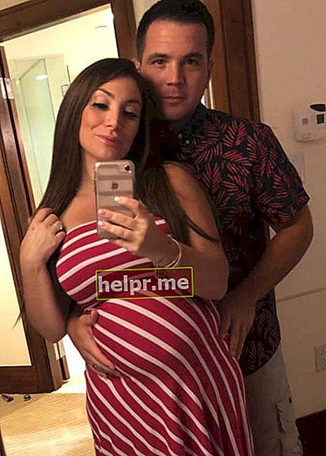 Deena Nicole Cortese i Christopher Buckner en una selfie el setembre del 2018