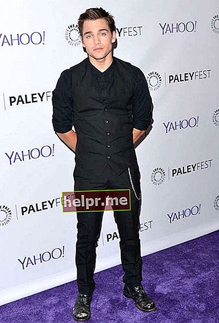 Dylan Sprayberry în 2015 PaleyFest onorează Teen Wolf Event de la MTV